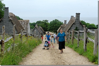 110726960tb Family in Pilgrim village, Plymouth Plantation